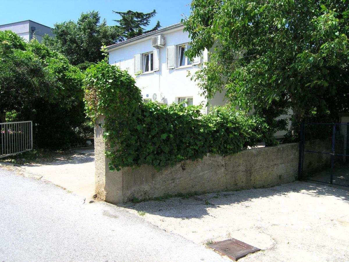 Apartment Danilo Krk Town Bagian luar foto